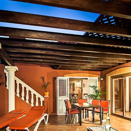 Orange Light Villa Corralejo